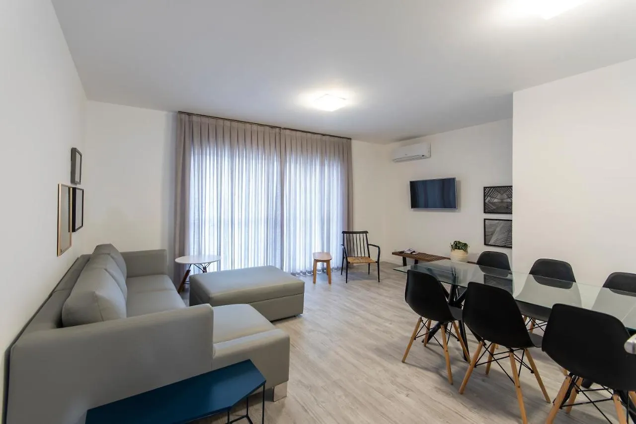 Hotel Melo Balneario Camboriu 3*,  Brazil