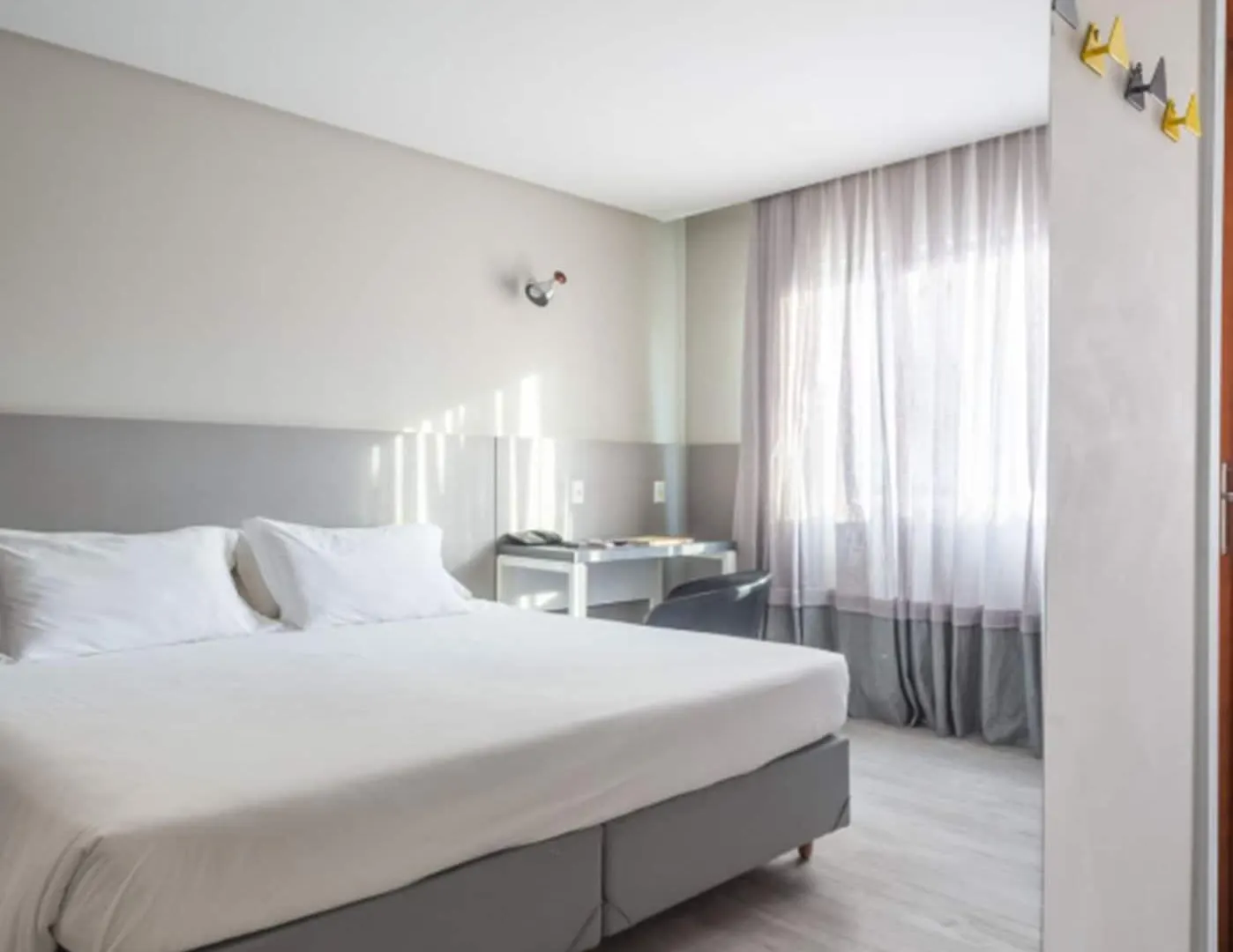 Hotel Melo Balneario Camboriu 3*,  Brazil